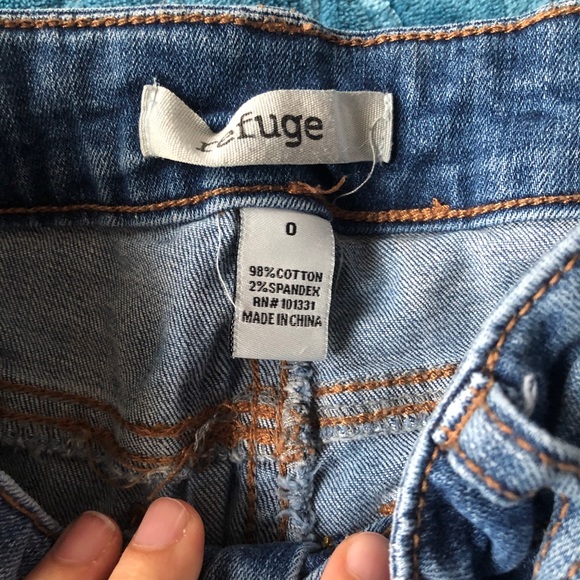Refuge ripped blue jeans - Picture 2 of 3